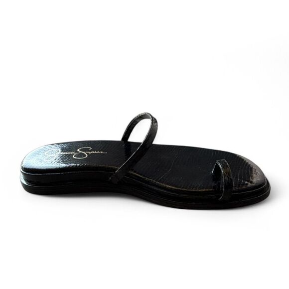 Jessica Simpson Black Snake Print Strappy‎ Flat Sandals Size 8 - Picture 1 of 9